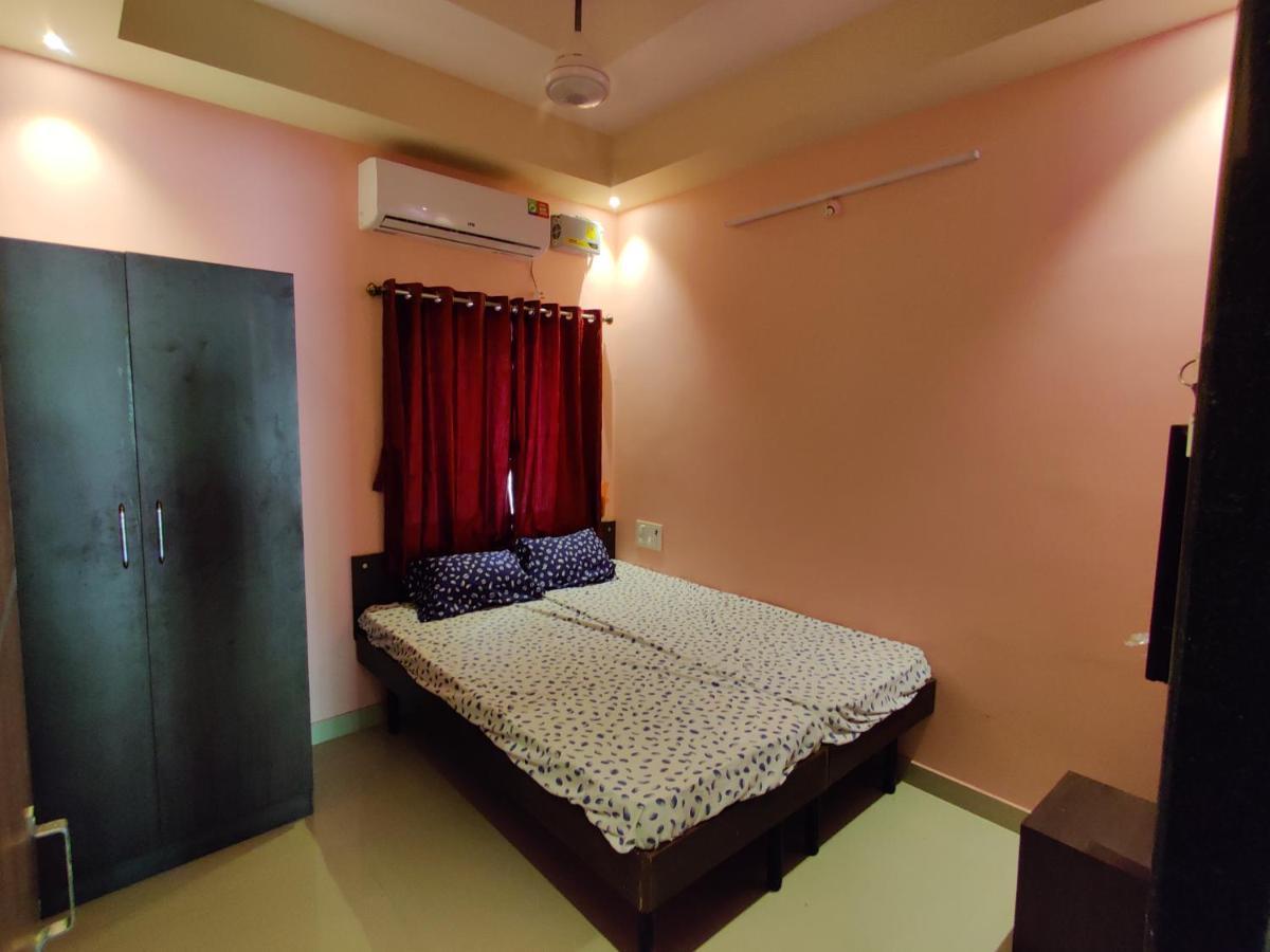 Bandekar Home Stay Mālvan Екстериор снимка